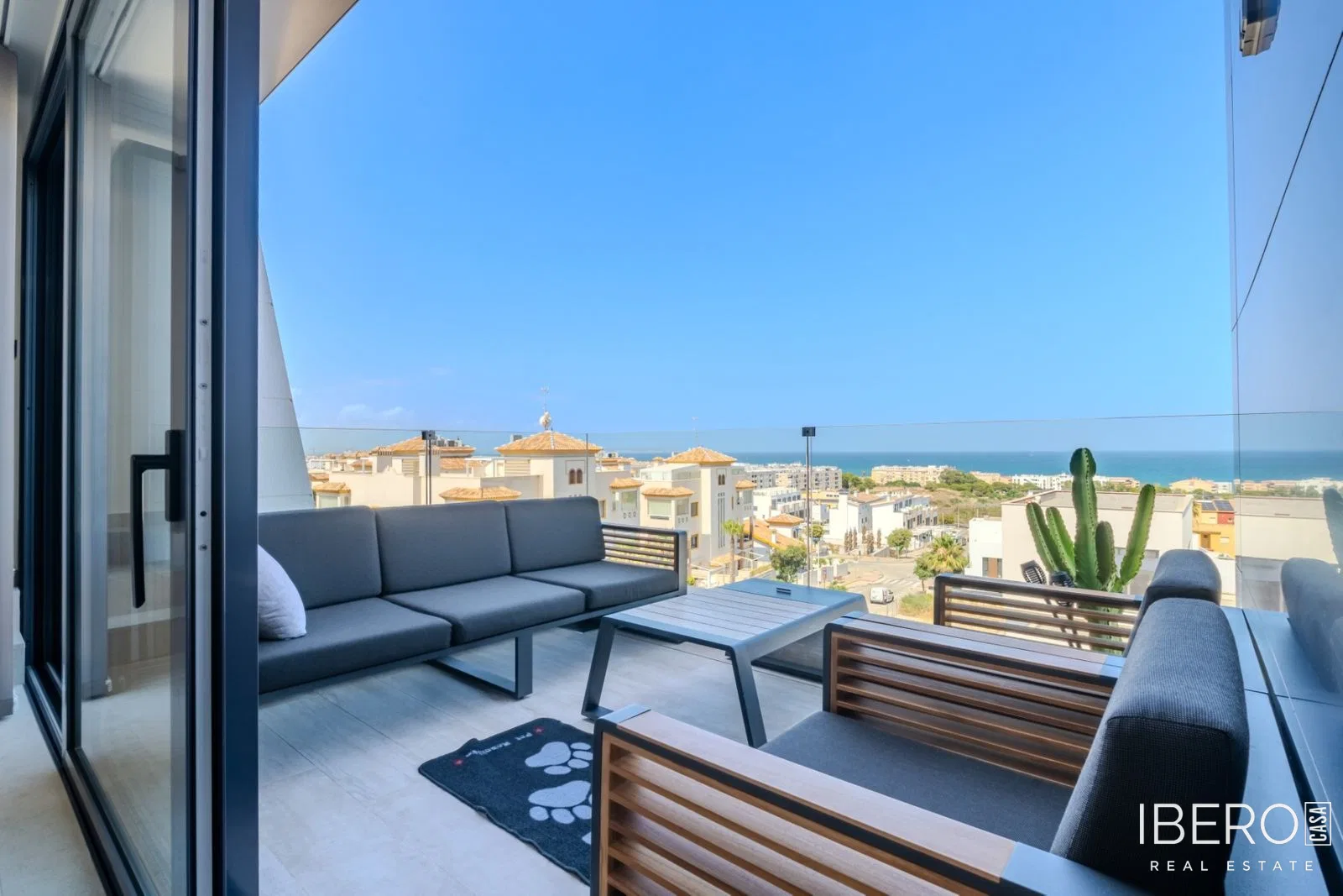Apartmán se 3 ložnicemi, Guardamar del Segura