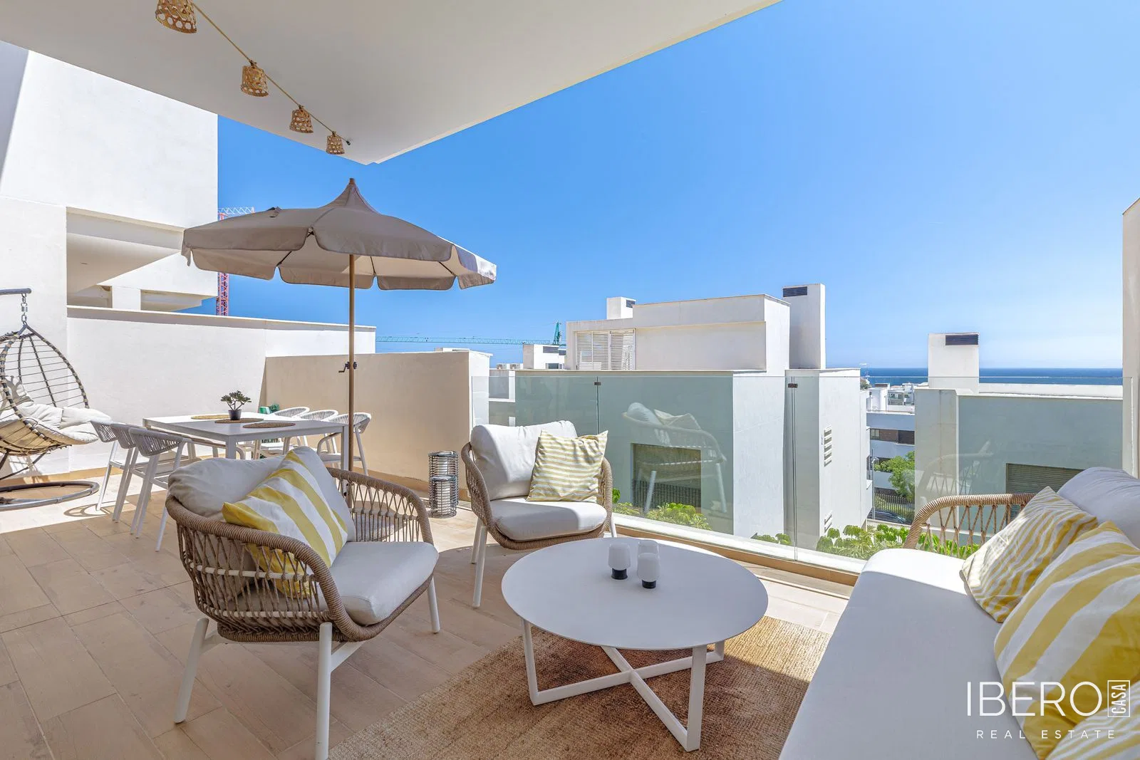 Apartmán se 3 ložnicemi a výhledem na moře, Estepona