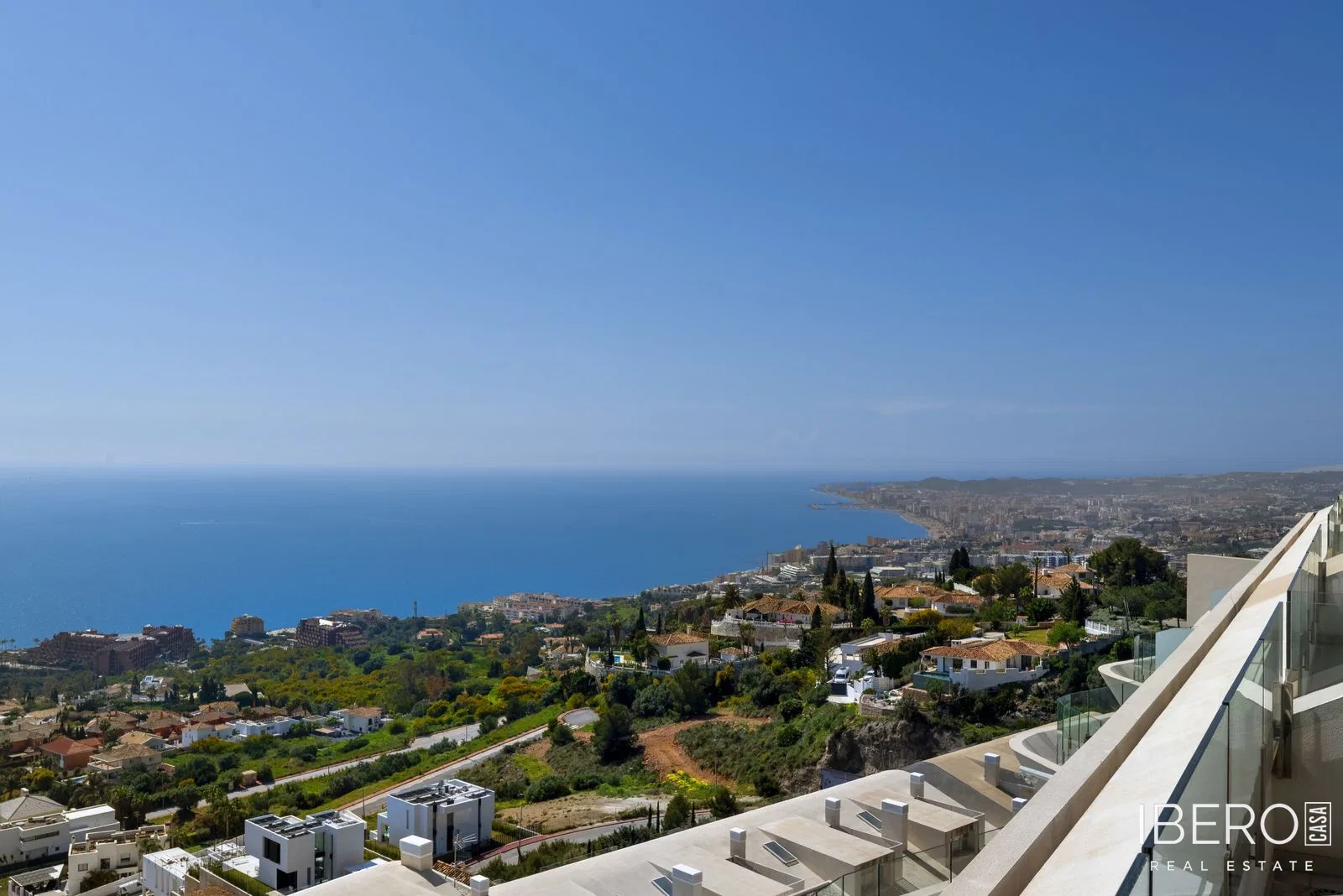 Apartmán se 3 ložnicemi a výhledem na moře, Benalmadena