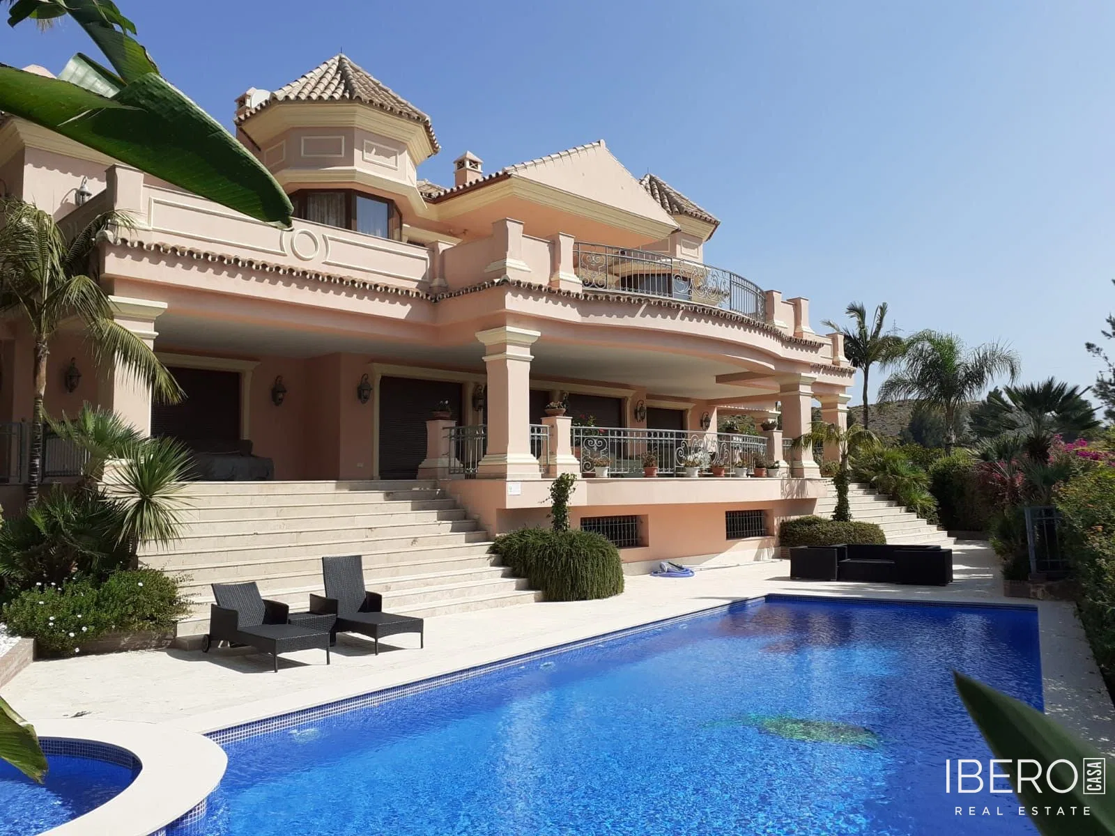 Dům se 4 ložnicemi a výhledem na moře, Estepona