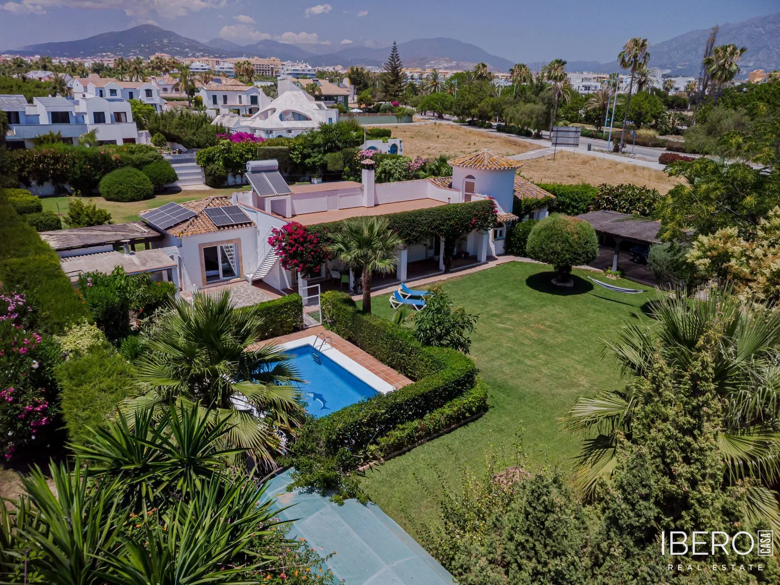 4-bedroom house near the sea, San Pedro de Alcántara