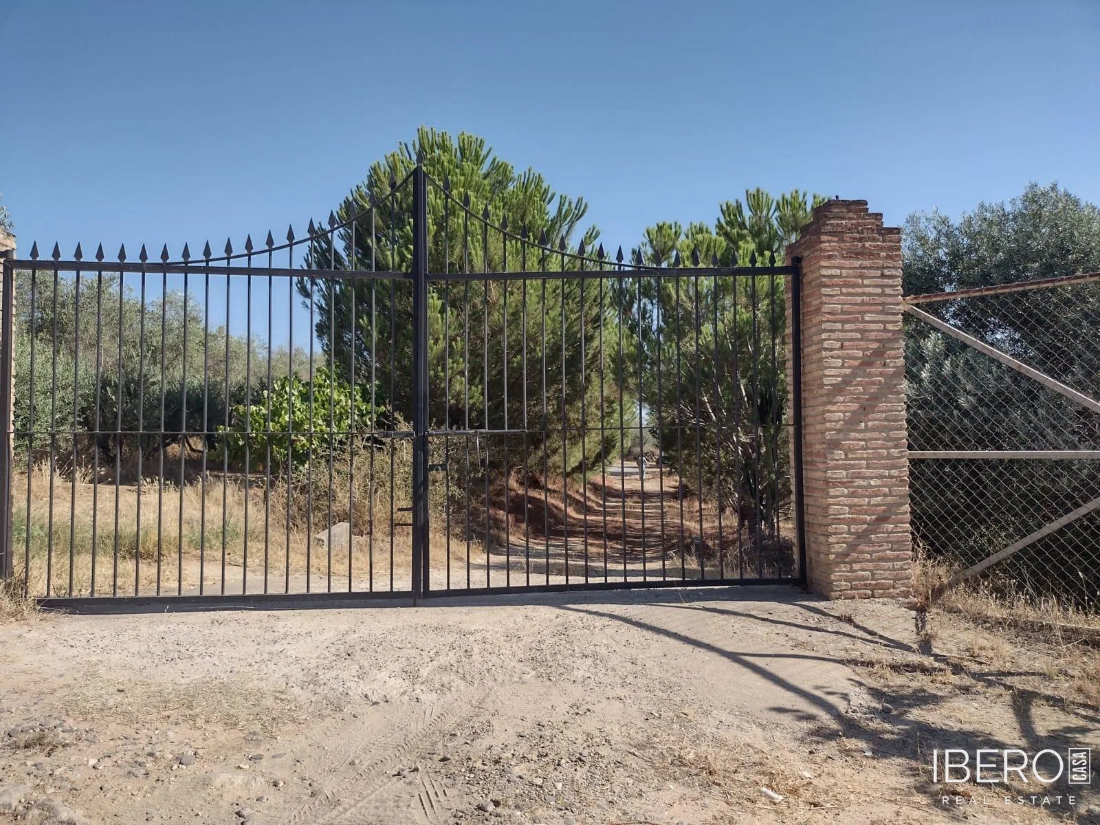 3-bedroom house, Cantillana