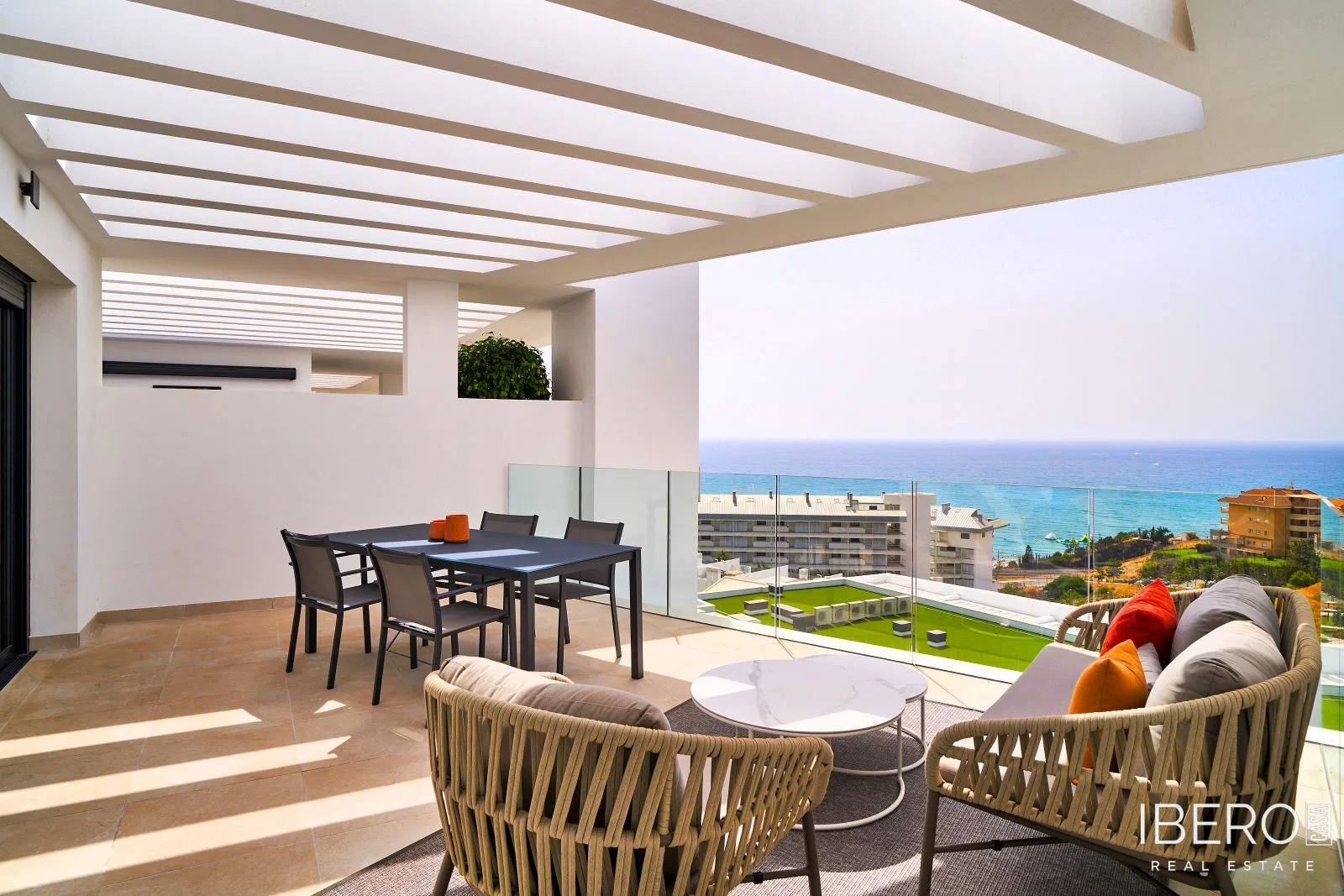 Nový apartmán se 2 ložnicemi a výhledem na moře, Fuengirola