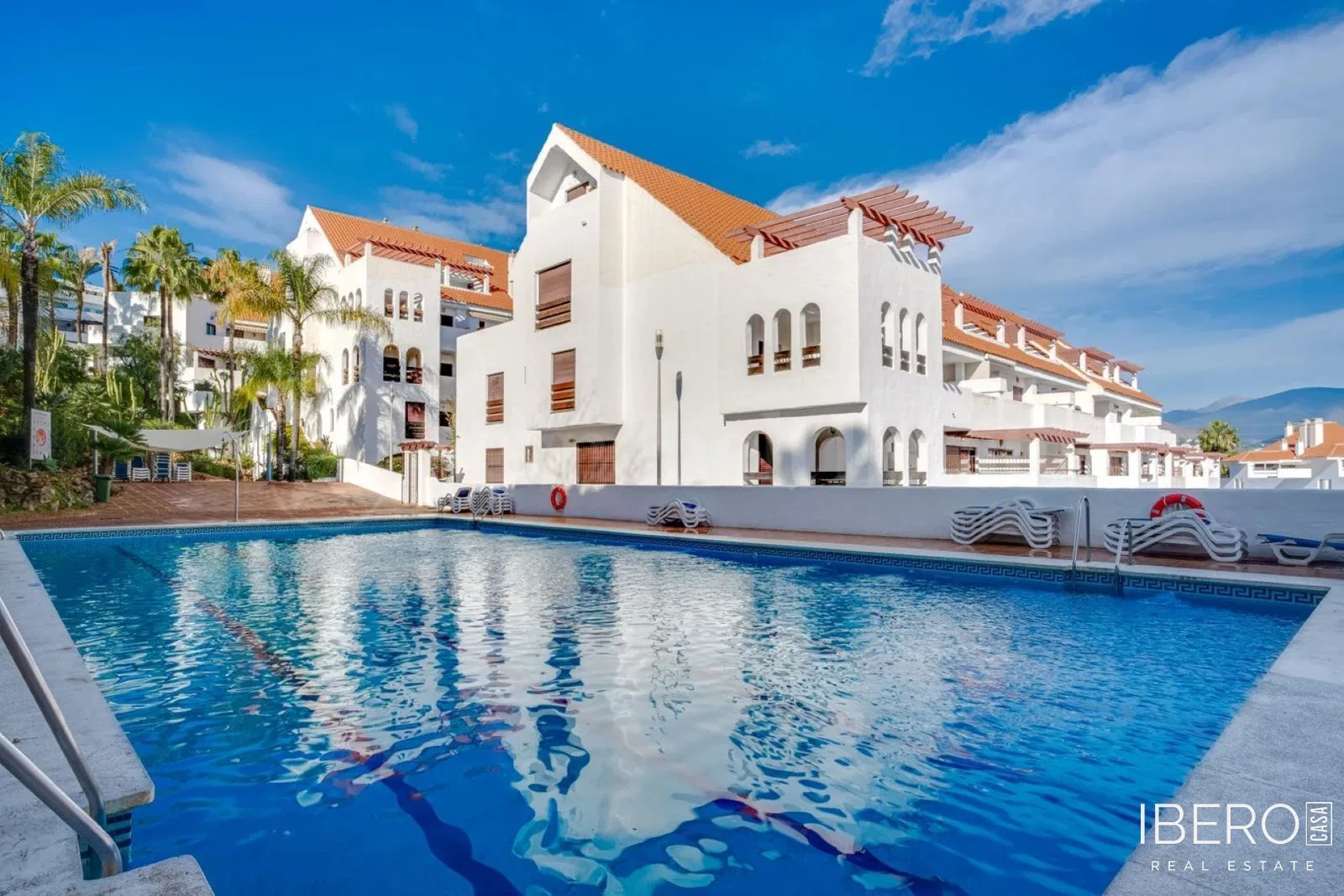 Apartamento de 3 dormitorios, Nueva Andalucía