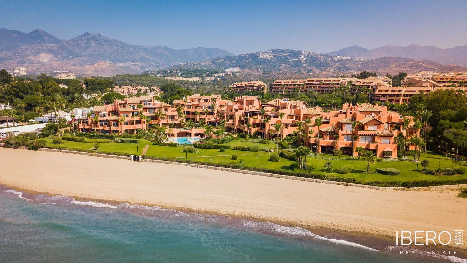 Apartmán se 4 ložnicemi a výhledem na moře, Los Monteros