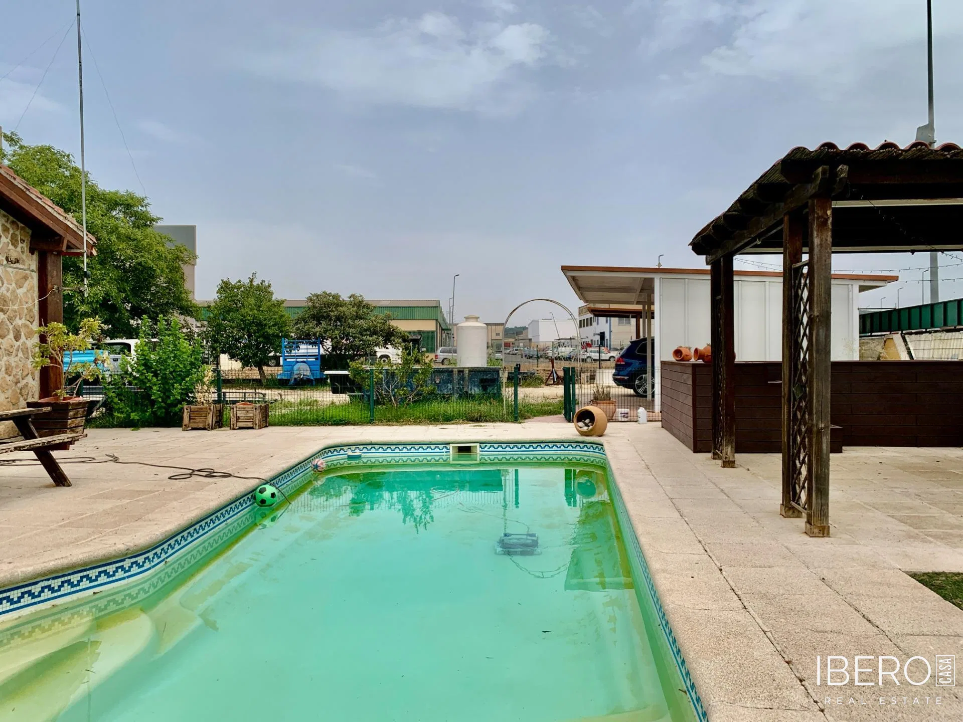 Casa de 3 dormitorios, Lora del Rio