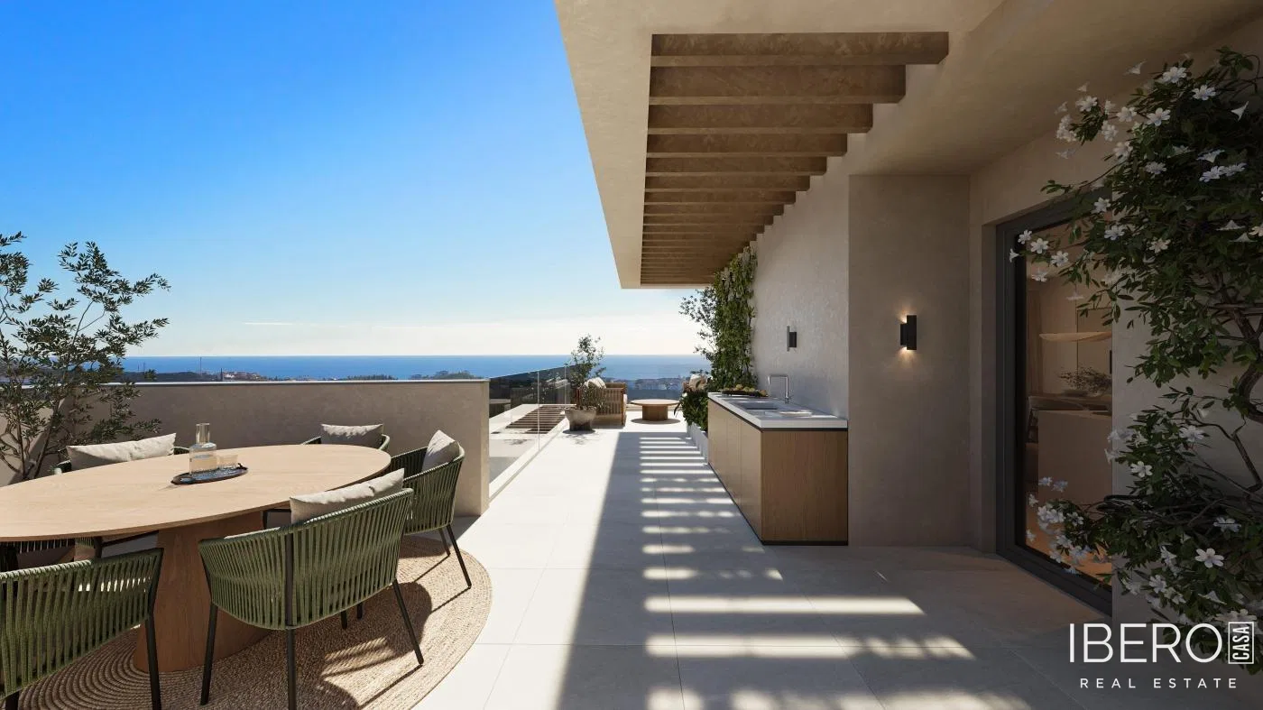 Rozestavěný apartmán se 3 ložnicemi a výhledem na moře, Mijas