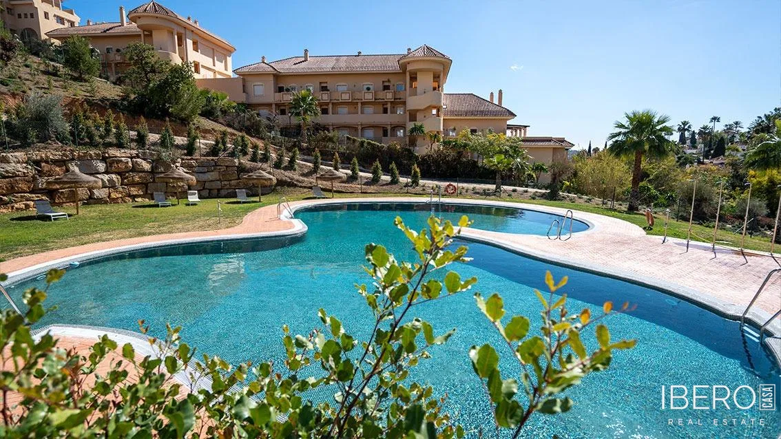 Nový apartmán se 2 ložnicemi kousek od moře, Marbella