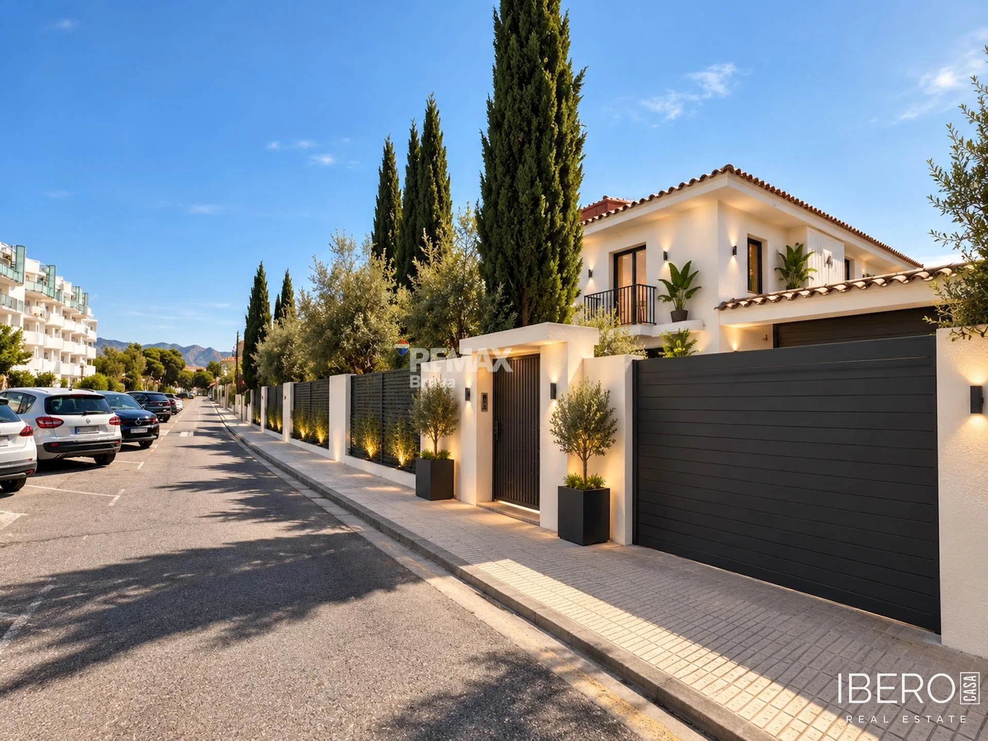5-bedroom house, Roses