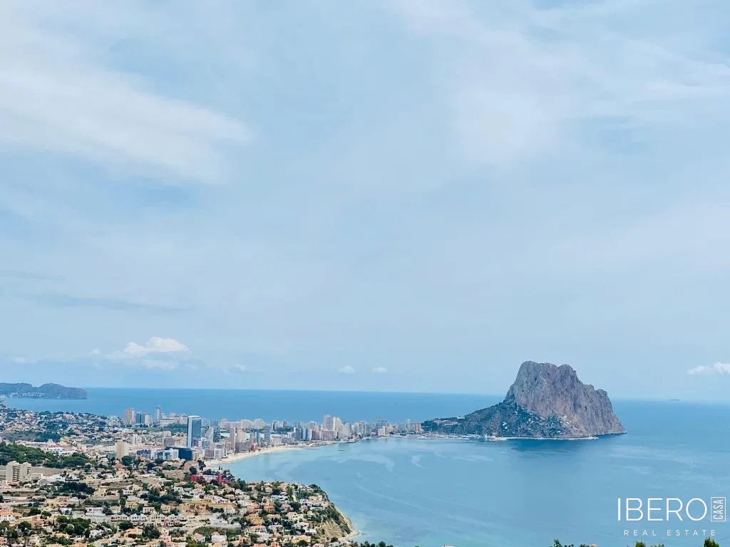Nový dům se 4 ložnicemi a výhledem na moře, Calpe