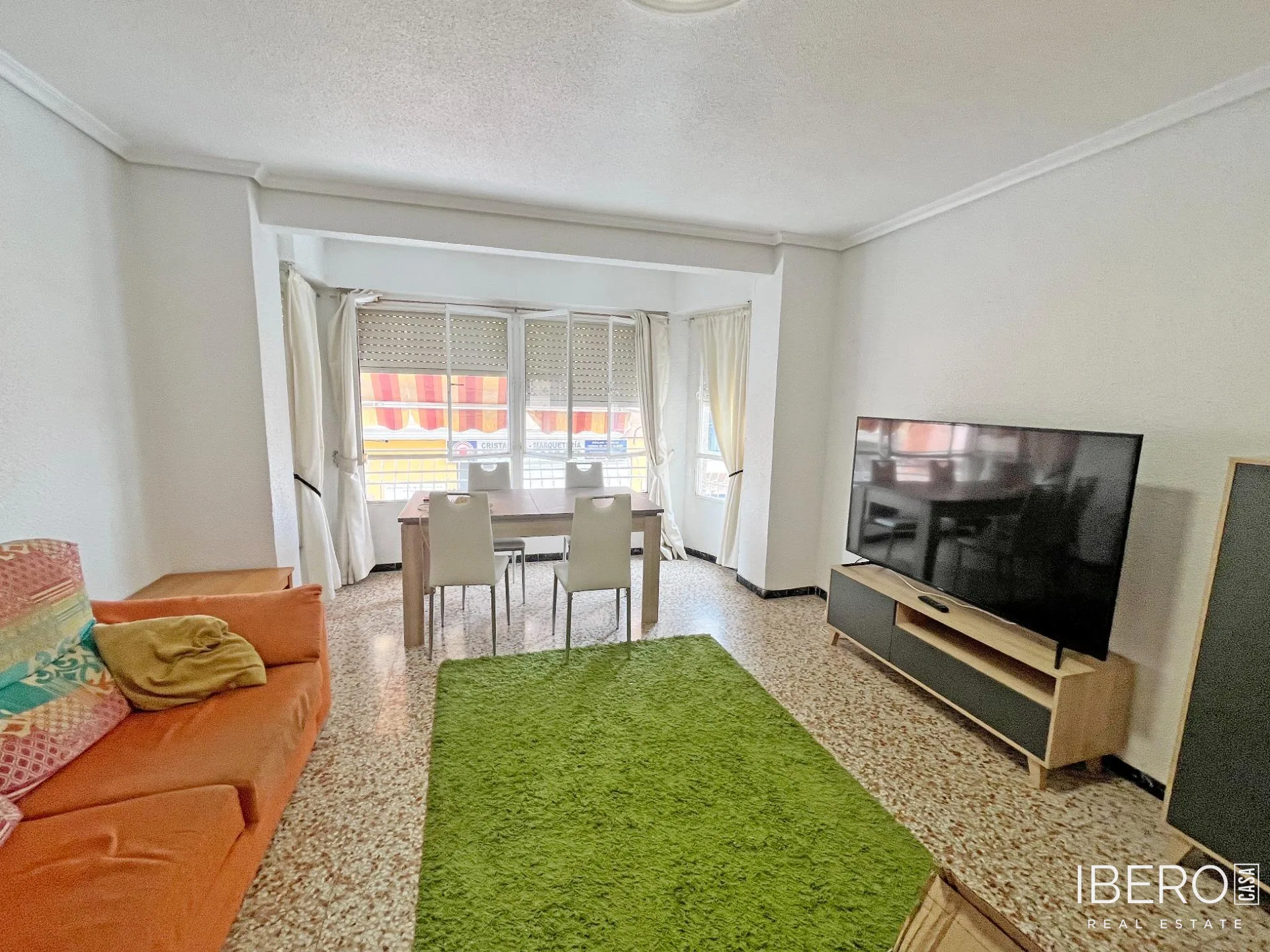Apartmán se 3 ložnicemi, Guardamar del Segura