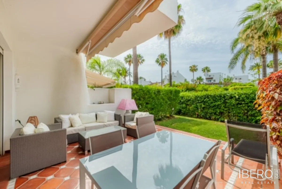 Dům se 4 ložnicemi, Estepona