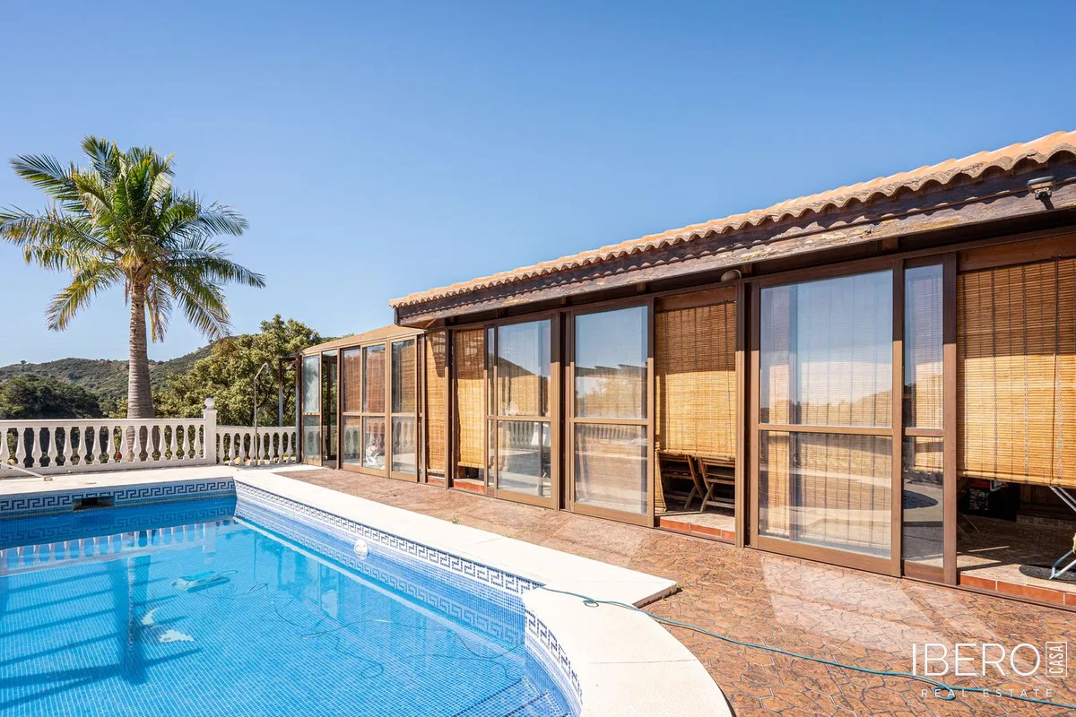 Dům se 3 ložnicemi, Estepona