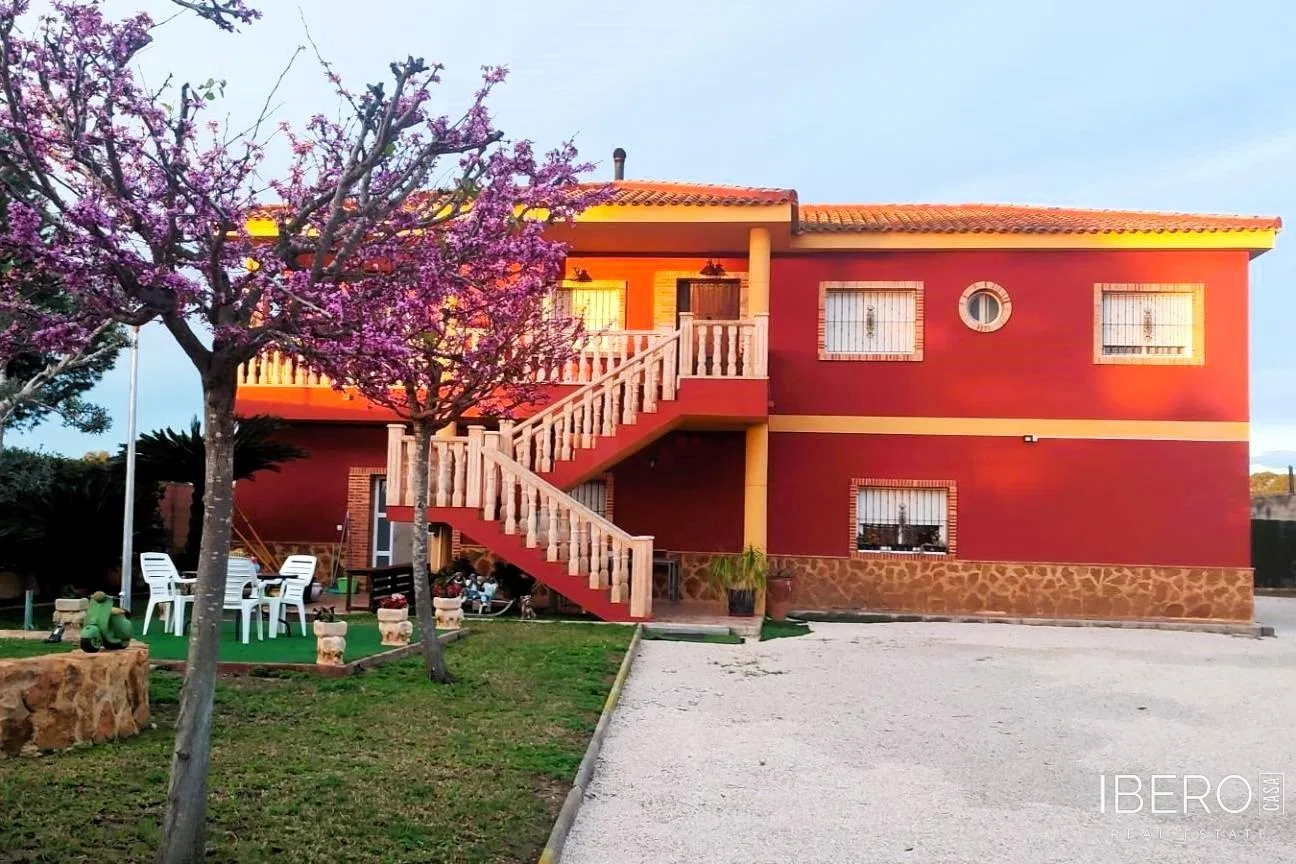 Dům s 5 ložnicemi, Orihuela