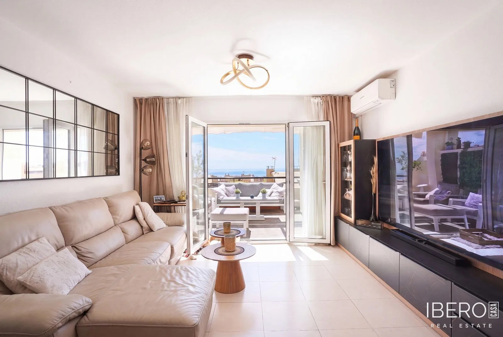 Apartmán se 2 ložnicemi a výhledem na moře, Calahonda