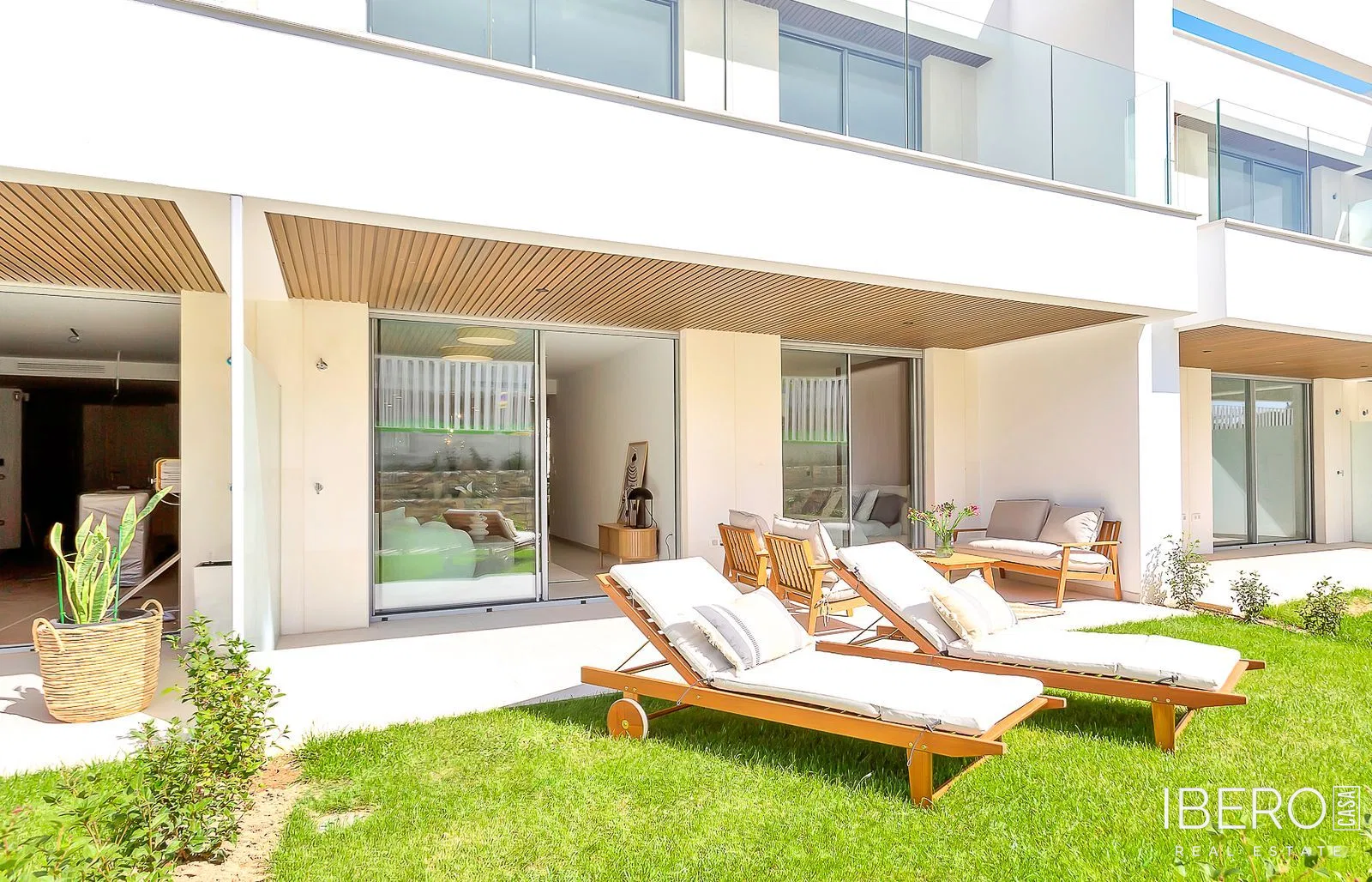 Nový apartmán se 2 ložnicemi kousek od moře, Elviria