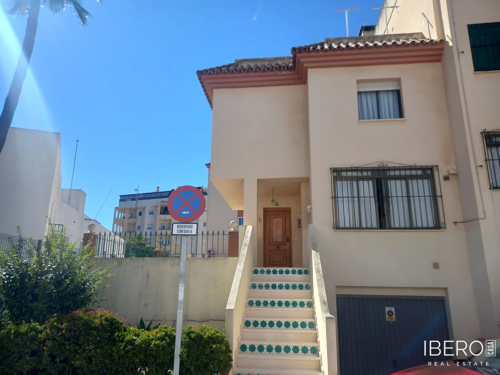 Dům se 4 ložnicemi kousek od moře, Estepona