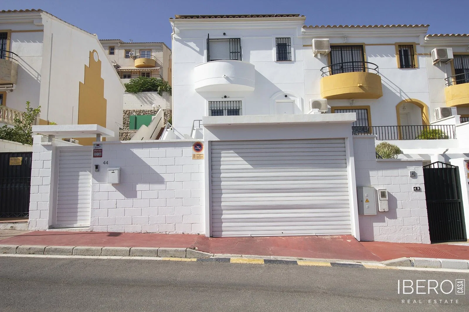 Zrekonstruovaný dům se 3 ložnicemi a výhledem na moře, Benalmadena
