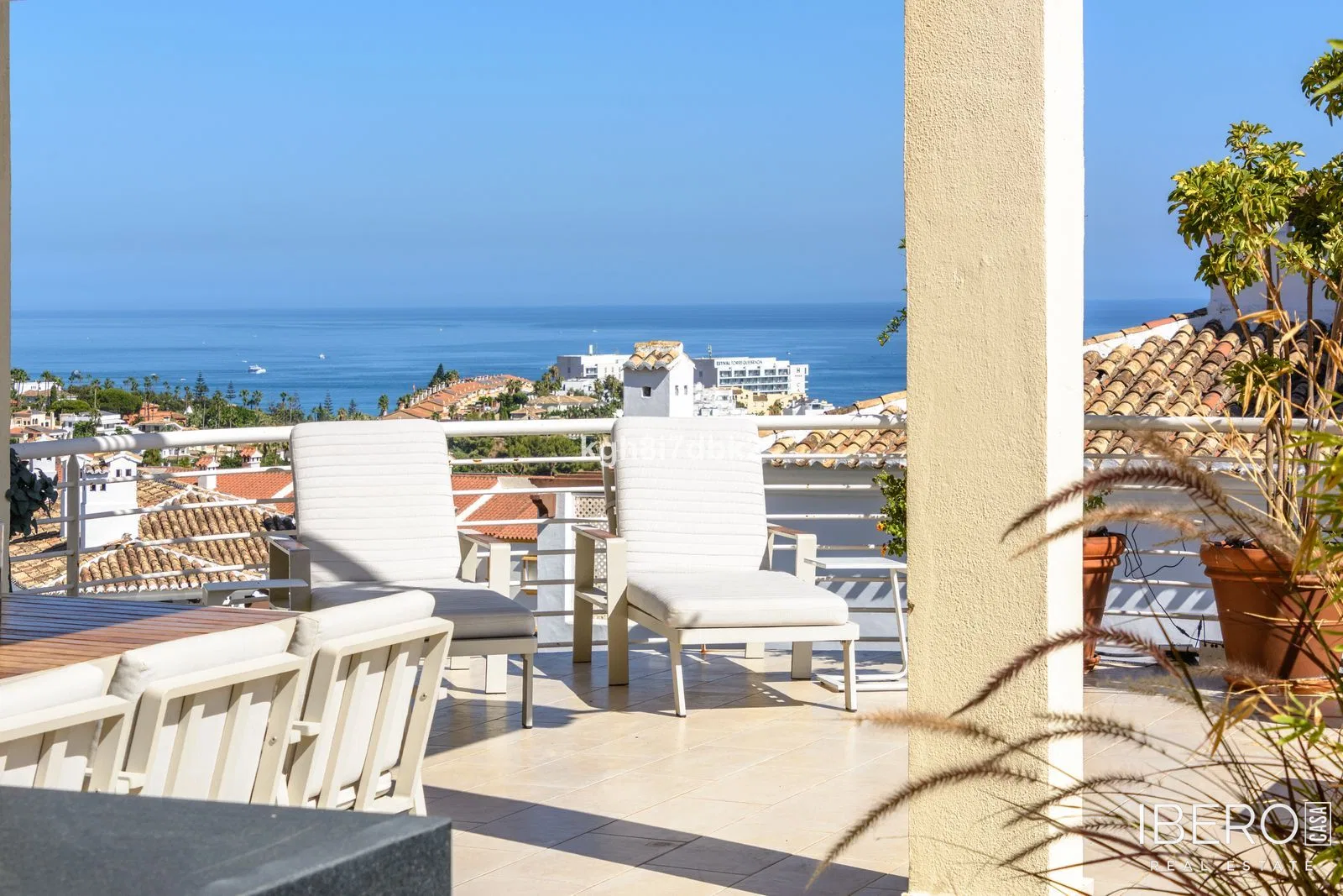 Zrekonstruovaný apartmán se 3 ložnicemi, Benalmadena
