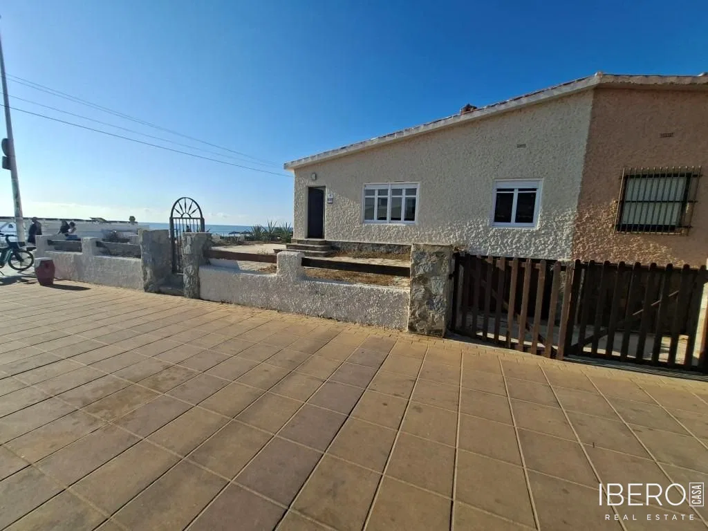 Dům se 3 ložnicemi a výhledem na moře, Torrevieja