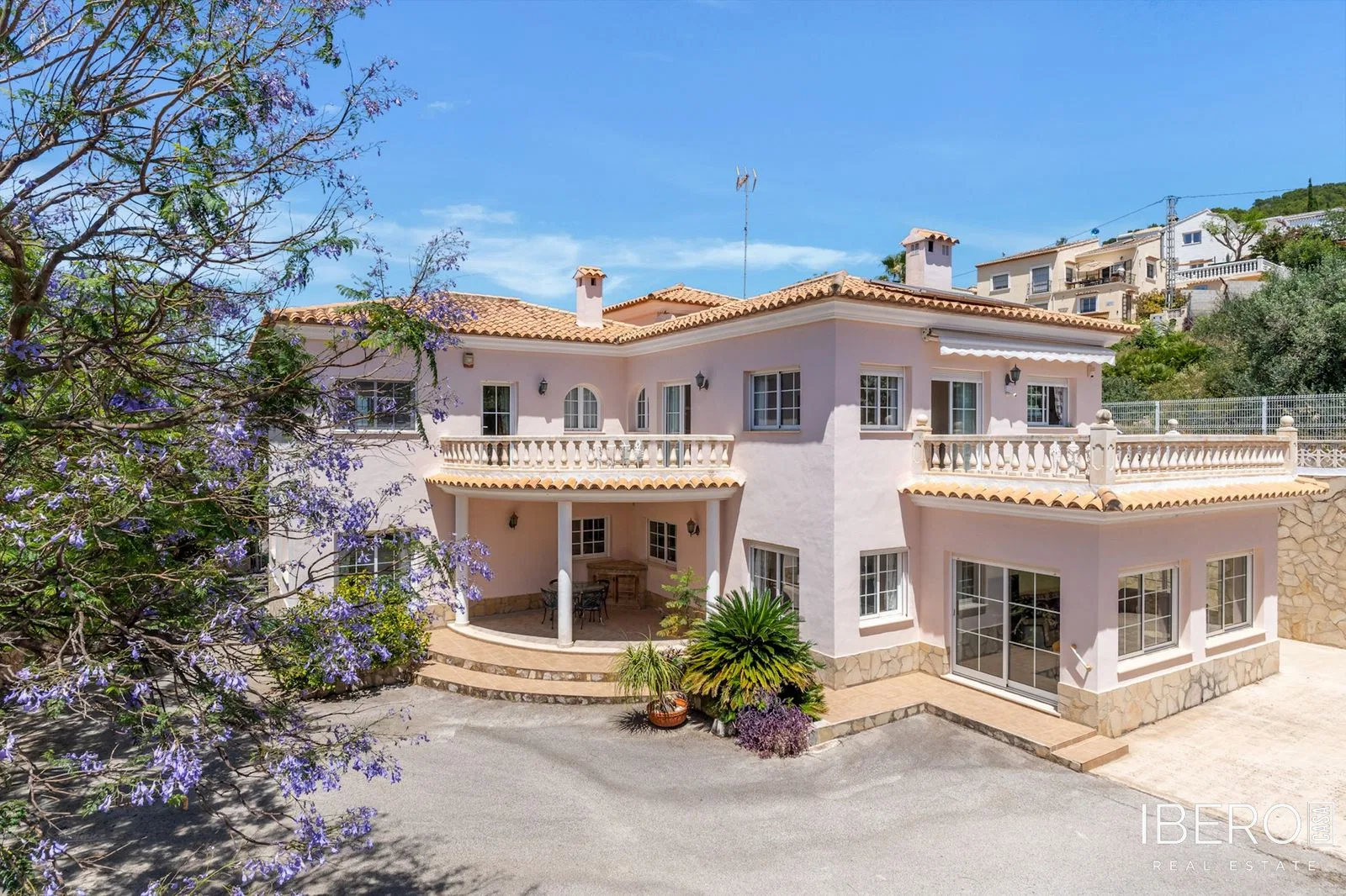 Casa de 6 dormitorios, Orba