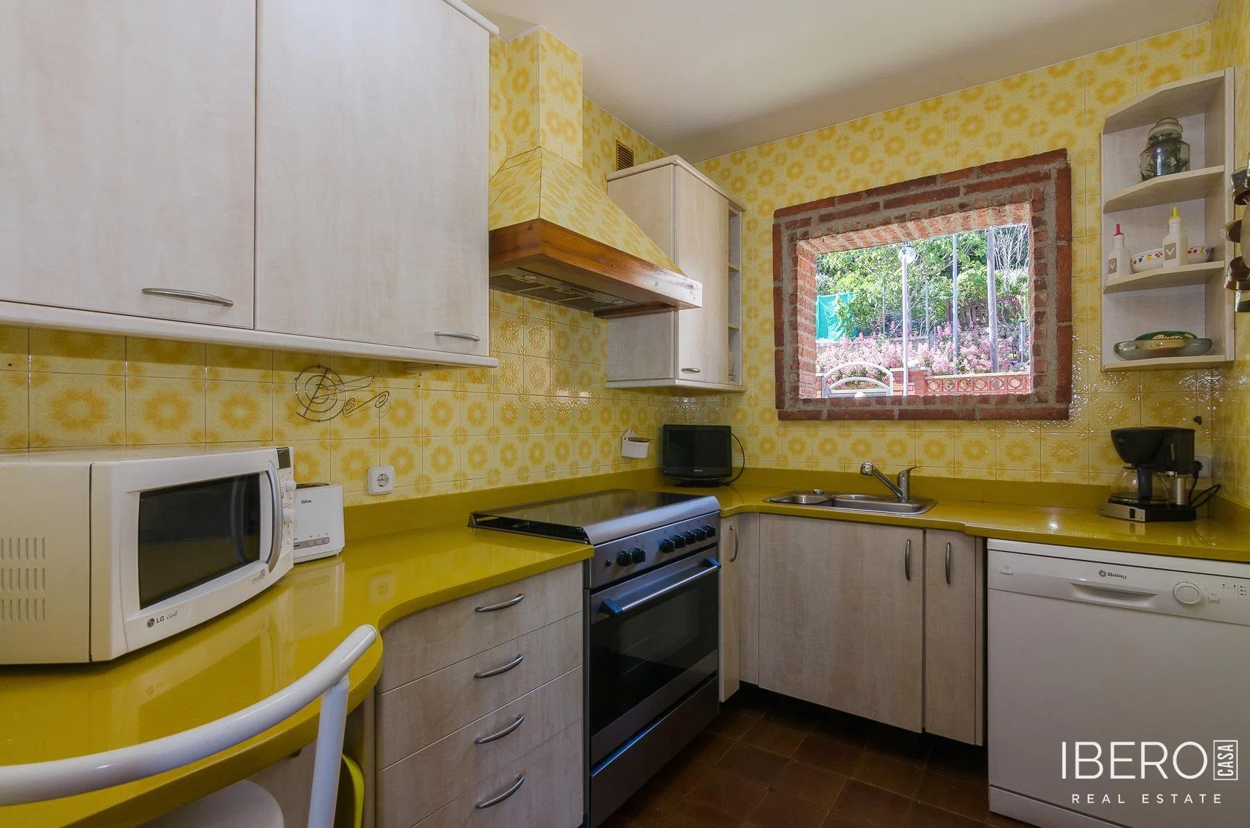 Casa de 5 dormitorios, Corbera de Llobregat