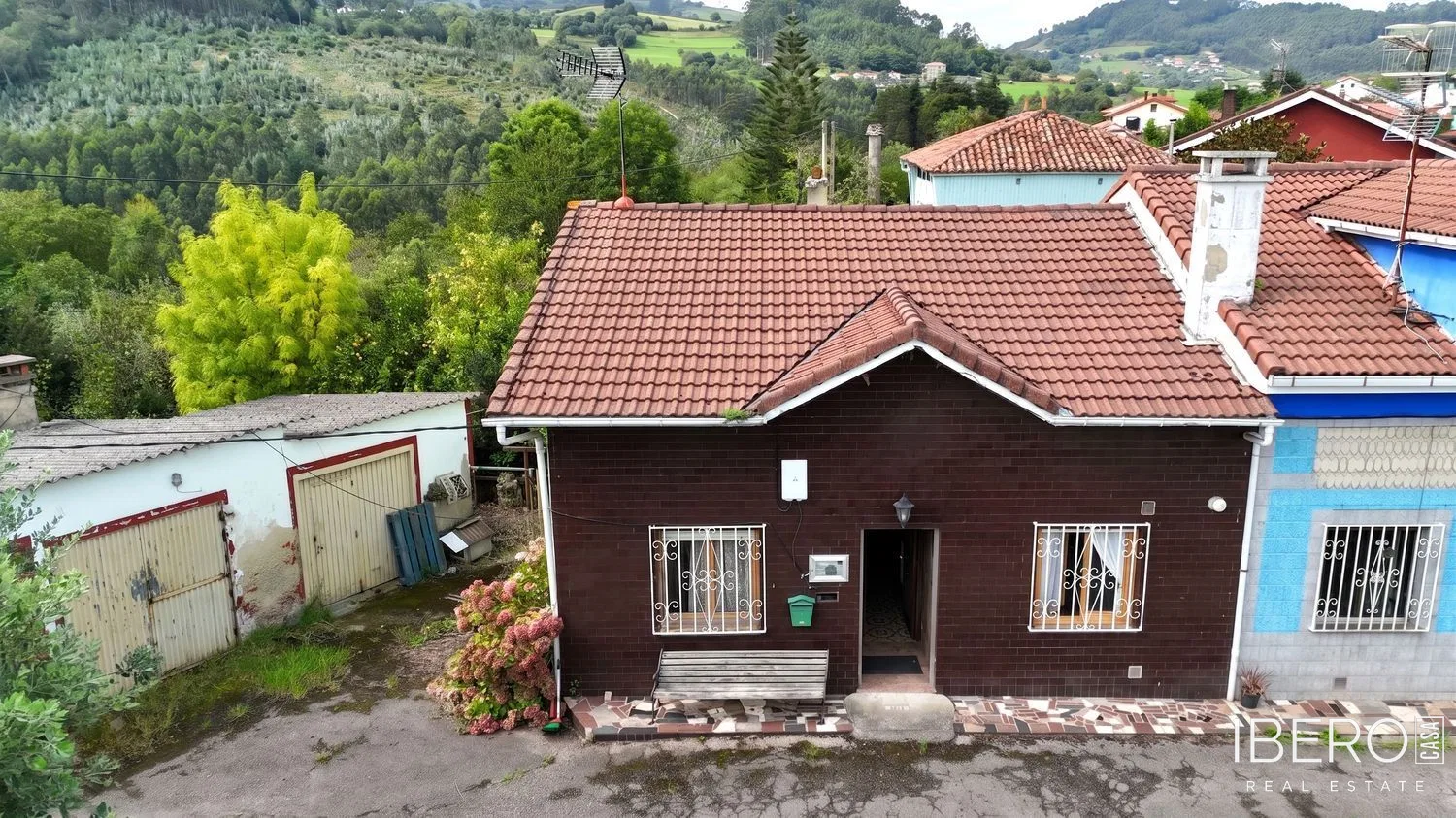 Dům se 3 ložnicemi, Illas
