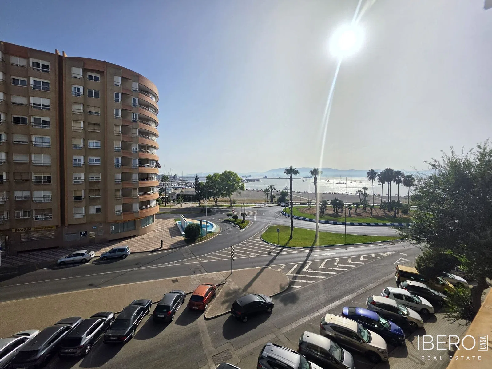 Renovation project 3-bedroom apartment with sea view, La Línea