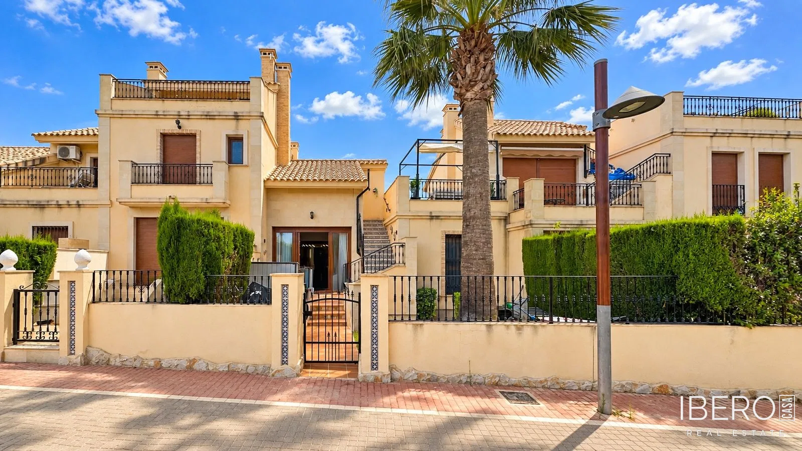 Casa de 2 dormitorios con terraza en la azotea, La Finca Golf