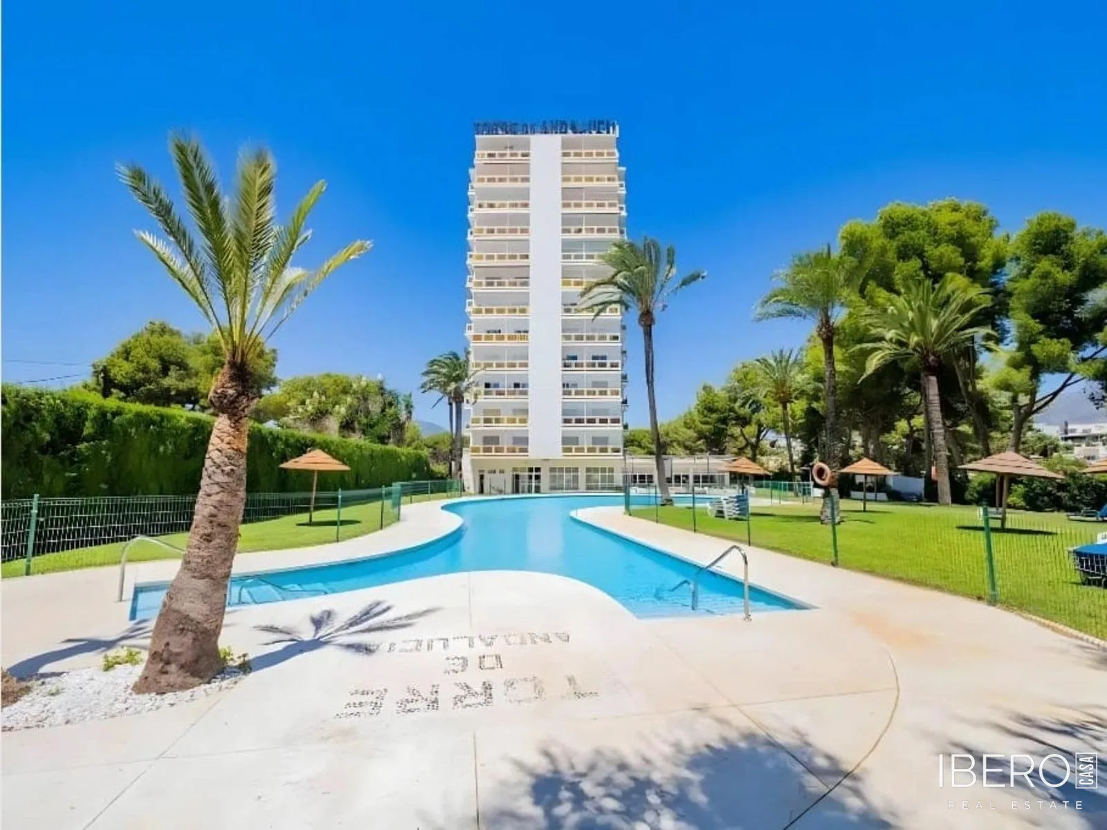 Zrekonstruovaný apartmán s 1 ložnicí a výhledem na moře, Marbella