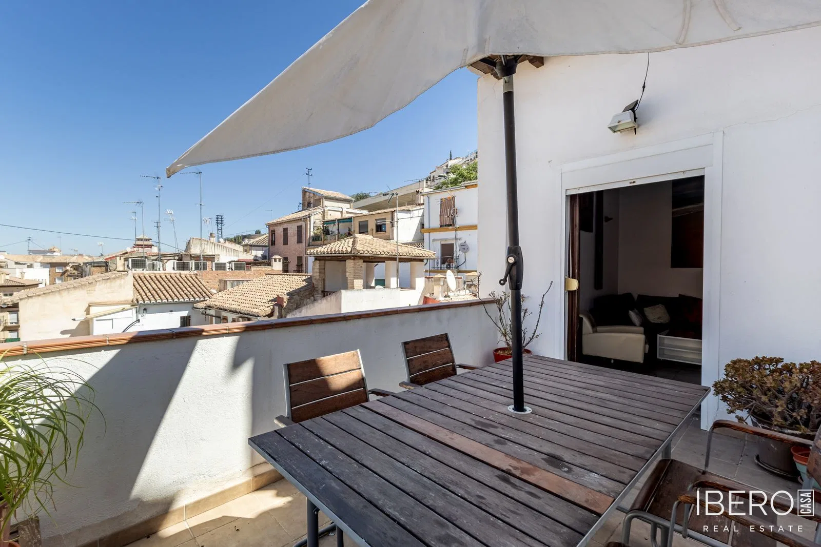 Renovated 2-bedroom apartment, Granada