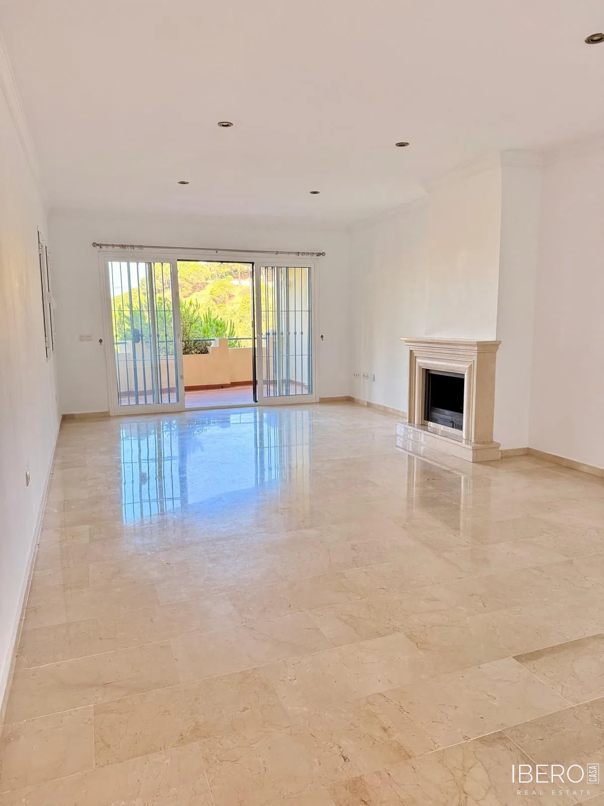 Apartmán se 2 ložnicemi a výhledem na moře, Elviria