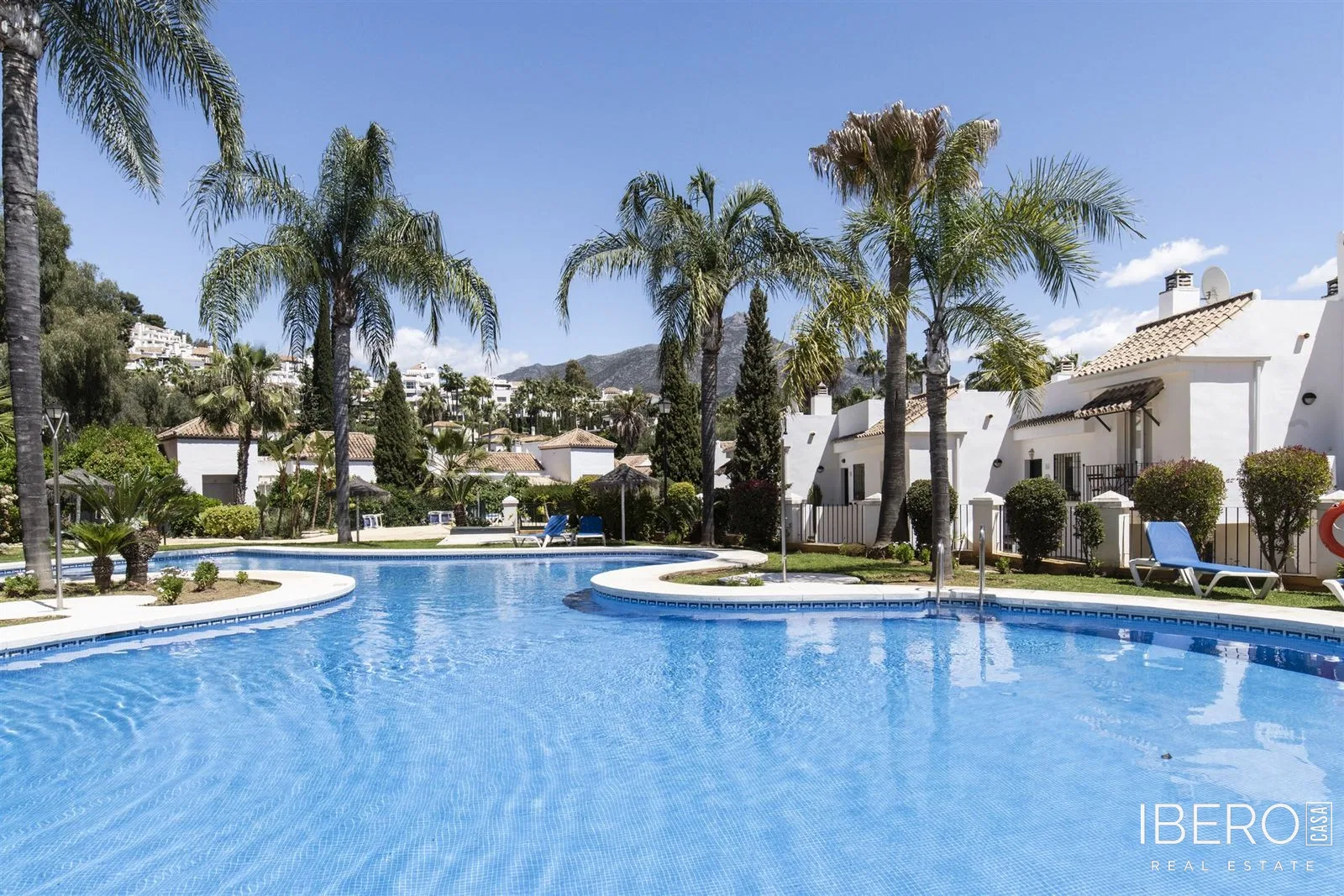 Apartmán se 2 ložnicemi kousek od golfu, Nueva Andalucía