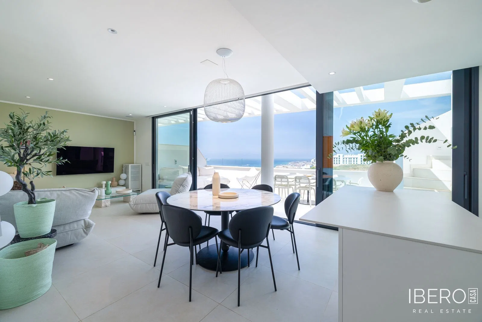Nový apartmán se 2 ložnicemi a výhledem na moře, Fuengirola
