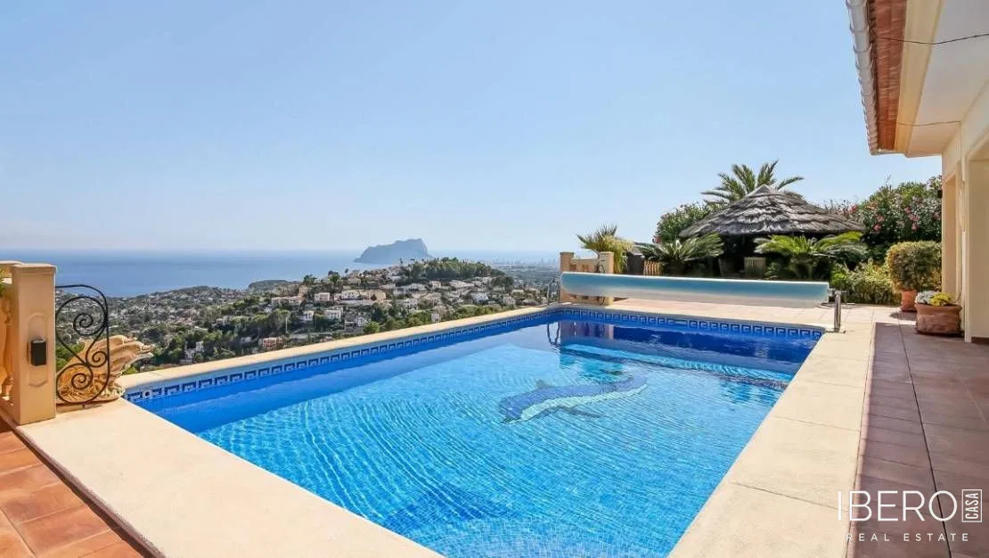 Dům se 4 ložnicemi, Moraira