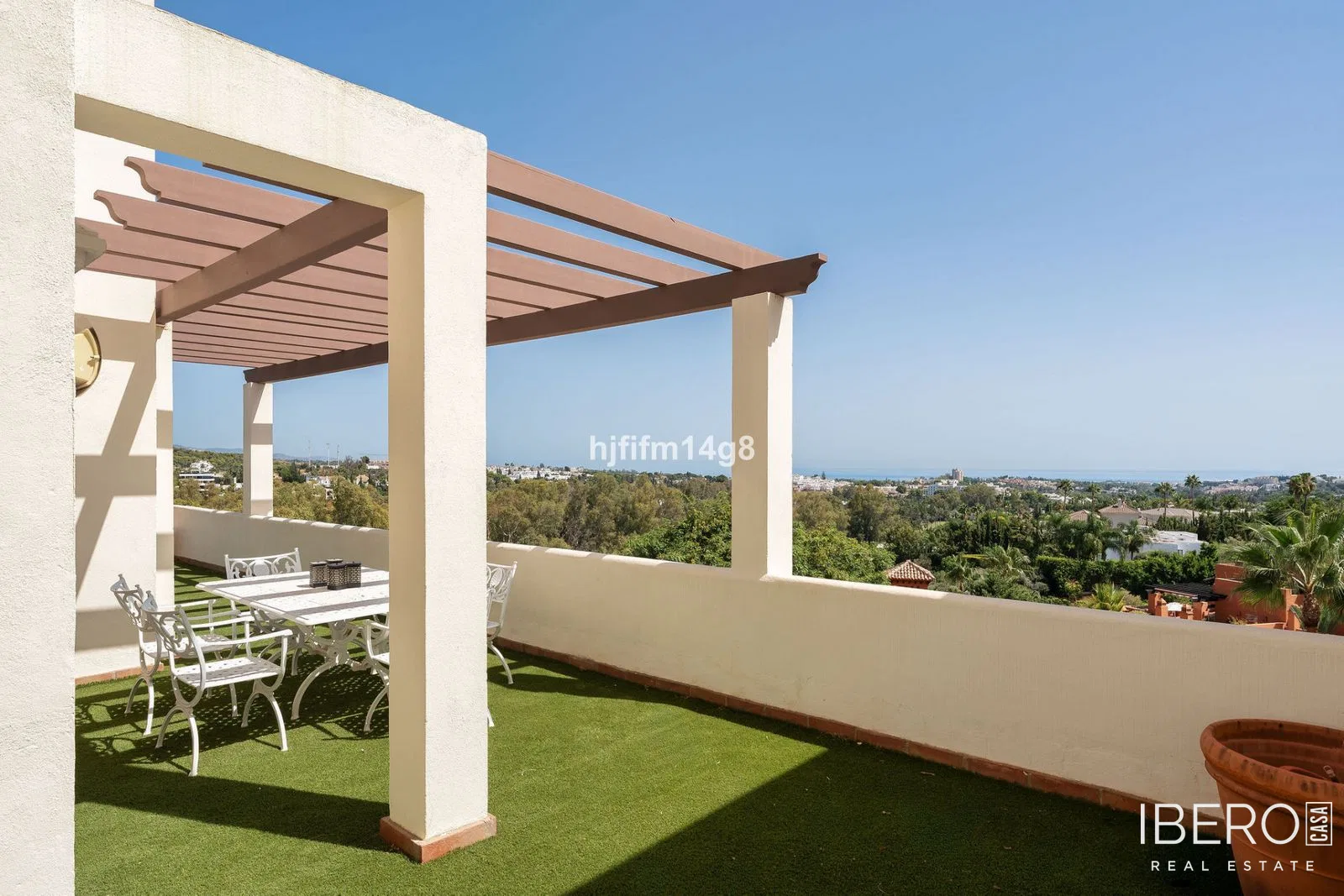 Apartmán se 3 ložnicemi a výhledem na moře, Nueva Andalucía