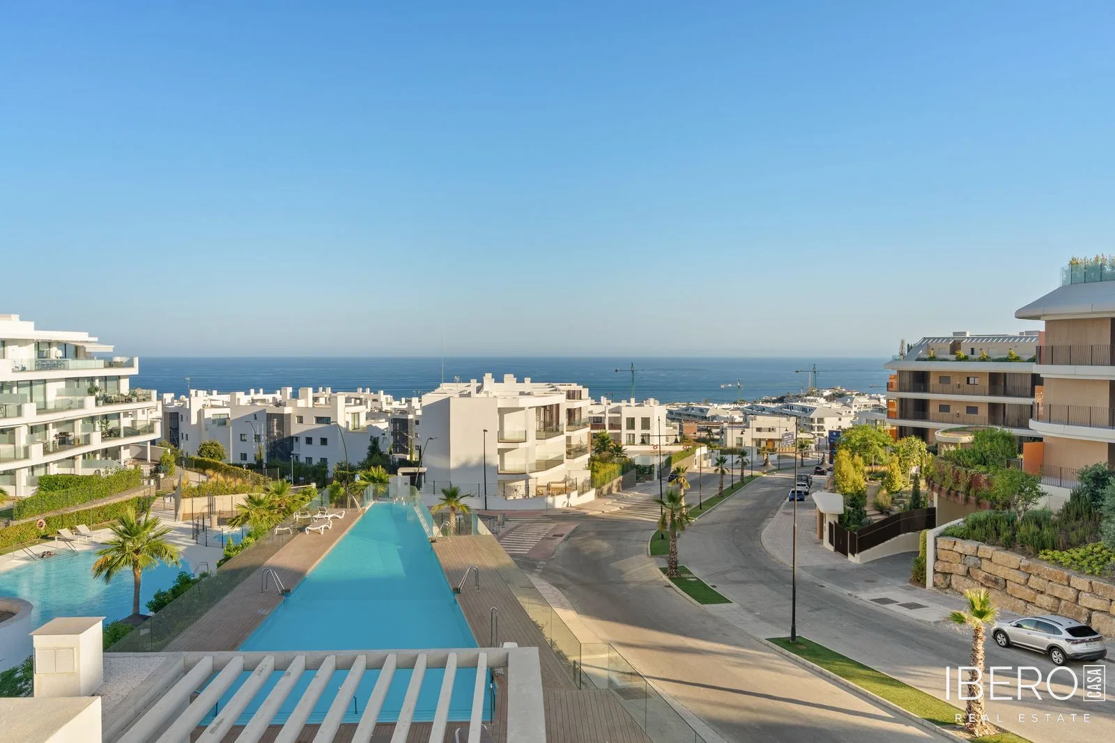 Apartamento de obra nueva de 4 dormitorios con vistas al mar, Higueron