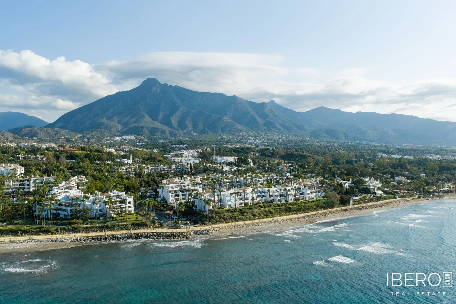 Apartamento de 3 dormitorios con vistas al mar, The Golden Mile