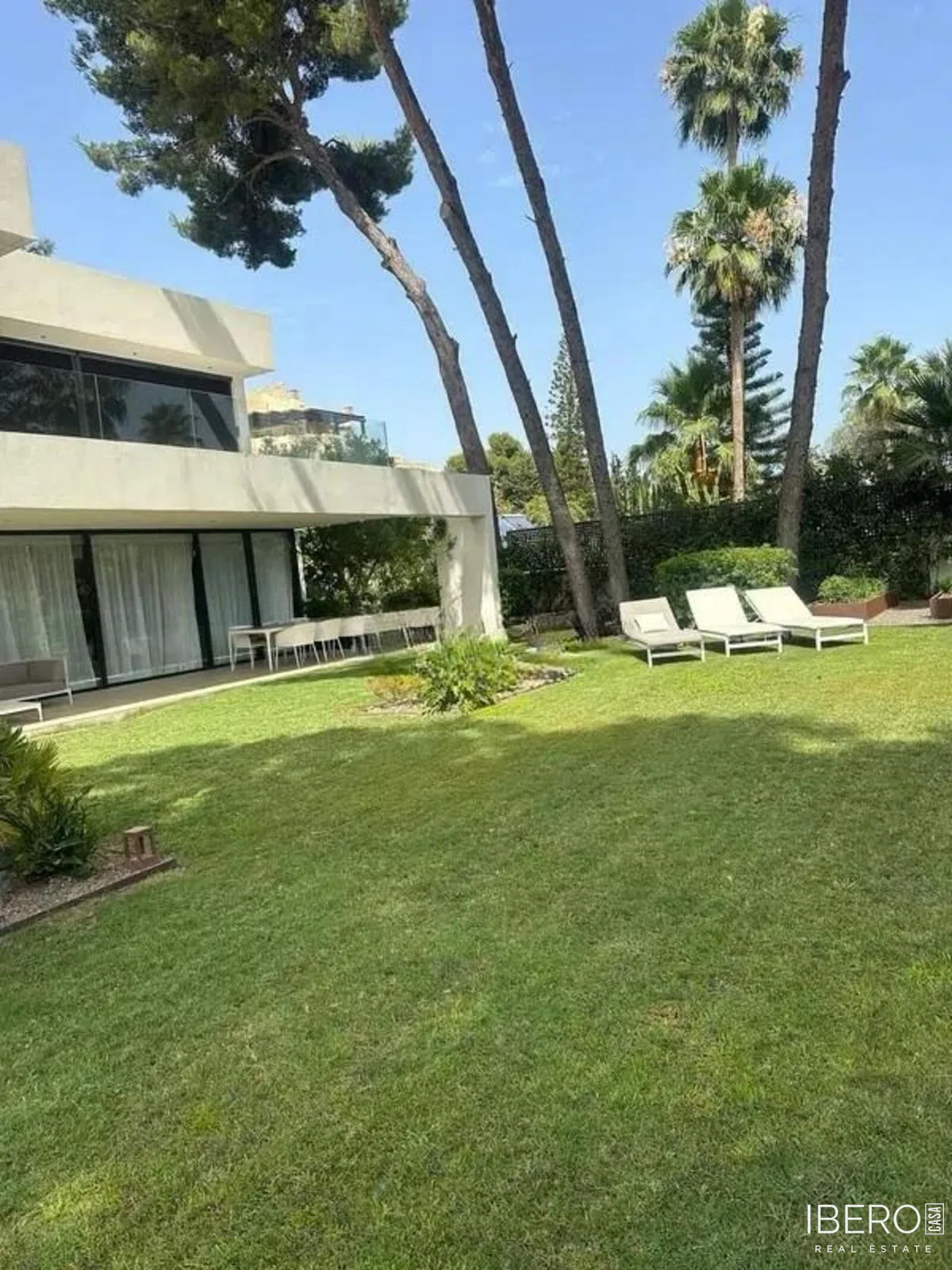 Dům s 5 ložnicemi a výhledem na moře, Marbella