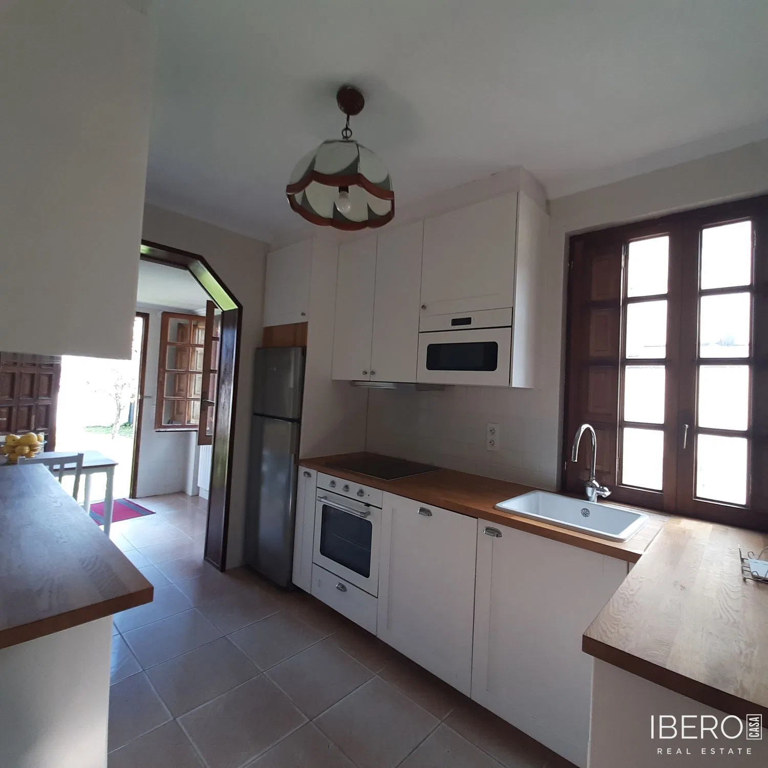 Casa de 6 dormitorios, Viveiro
