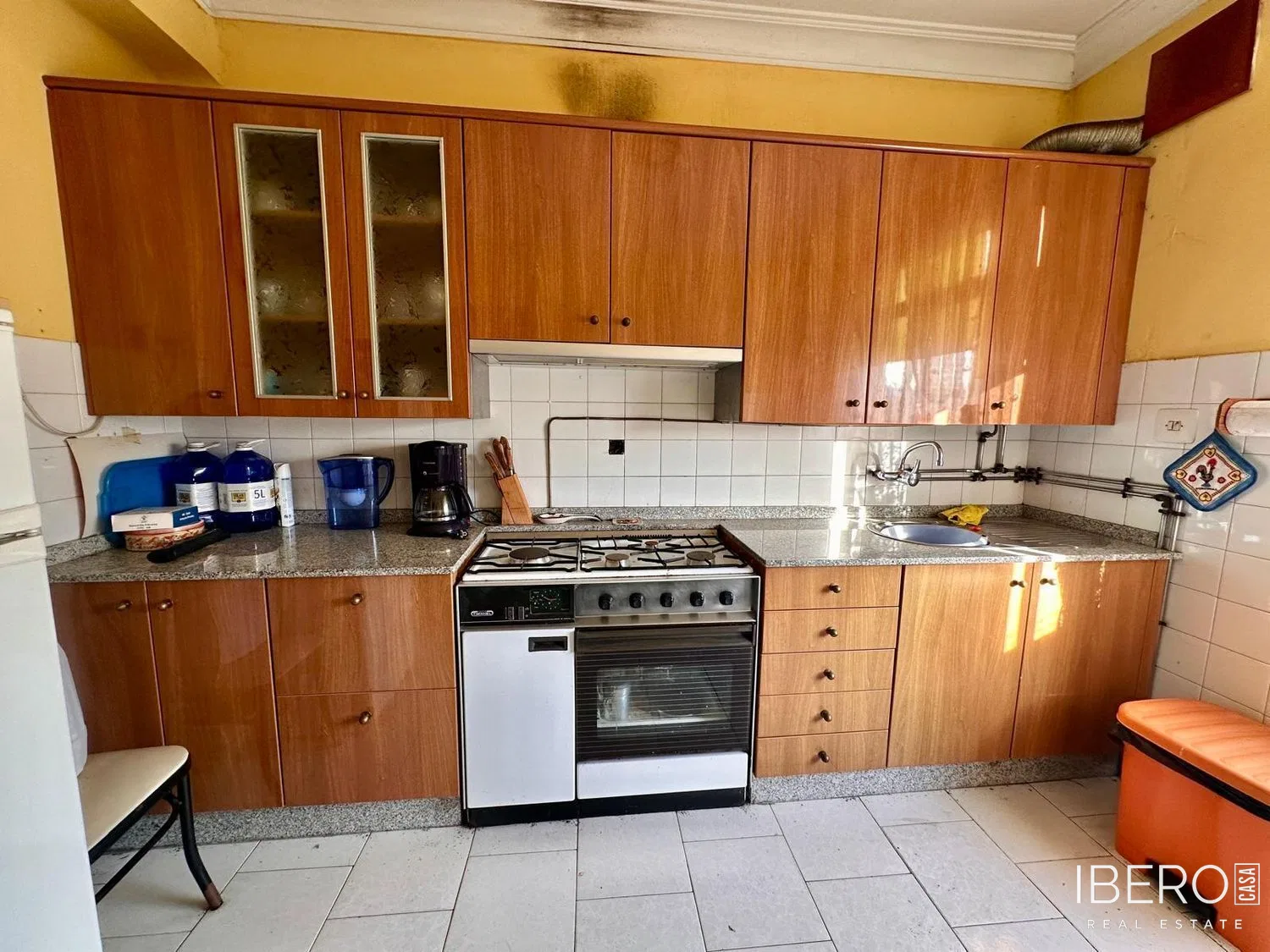 Apartmán se 4 ložnicemi, Naron
