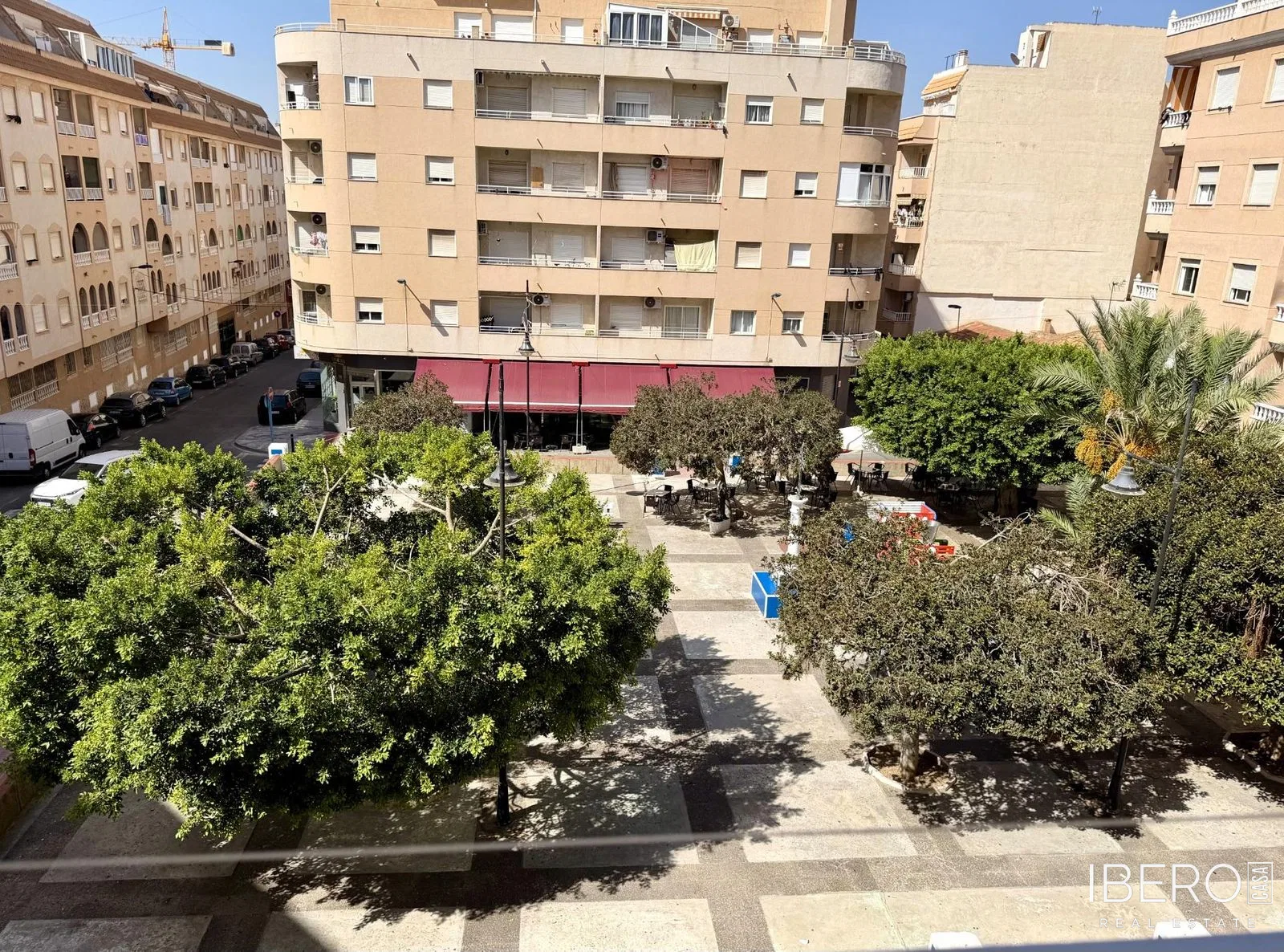 Apartmán se 2 ložnicemi a střešní terasou, Torrevieja