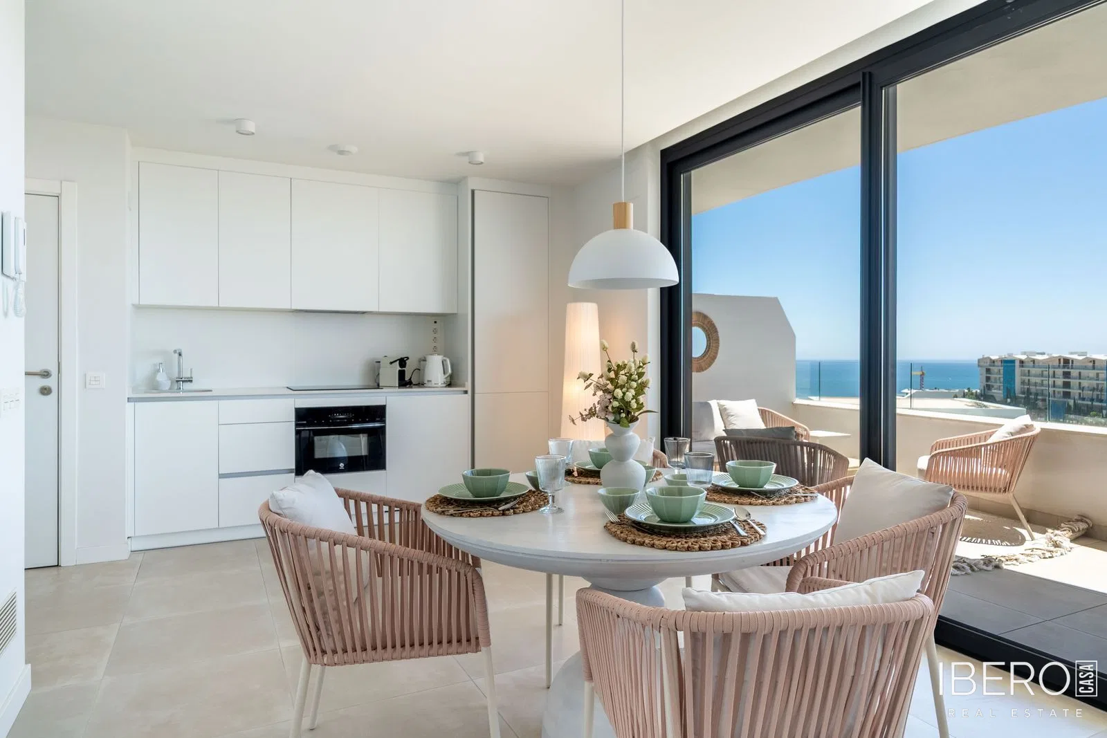 Nový apartmán se 2 ložnicemi a výhledem na moře, Fuengirola