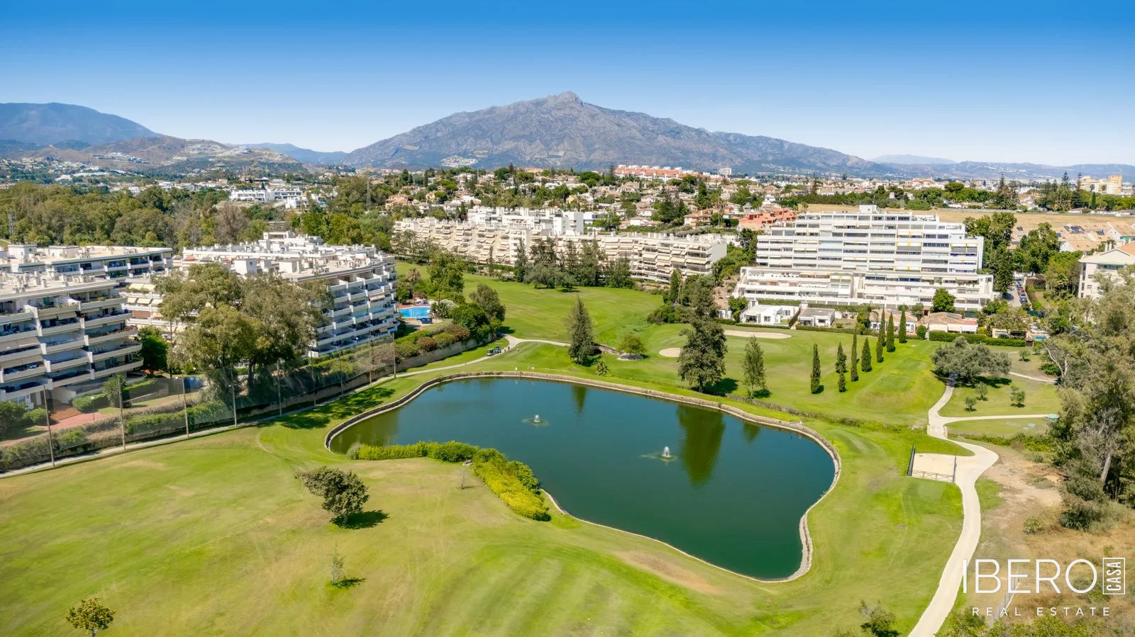 Apartamento de 2 dormitorios, San Pedro de Alcántara