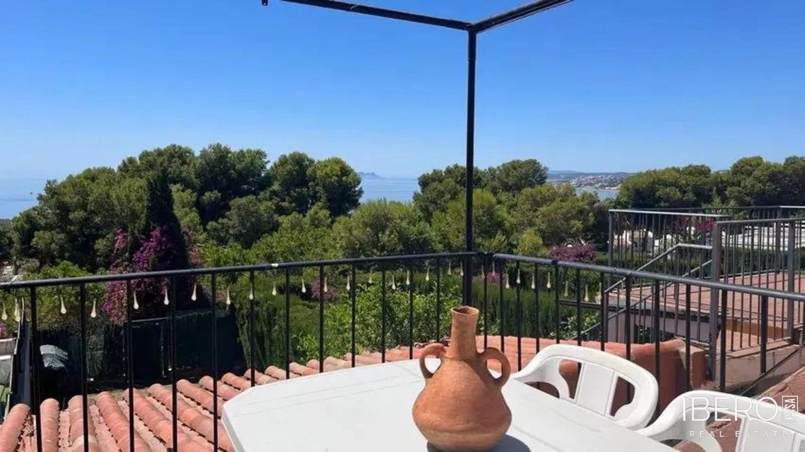 Dům se 4 ložnicemi a výhledem na moře, Estepona