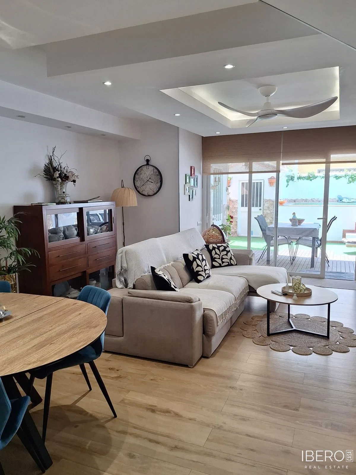 Zrekonstruovaný dům se 3 ložnicemi a výhledem do hor, Marbella