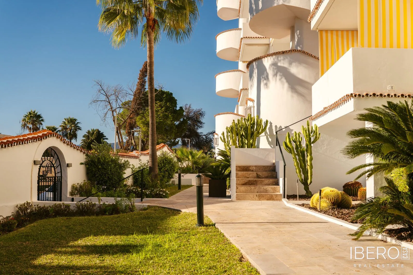 Apartmán se 2 ložnicemi kousek od mariny, Nueva Andalucía