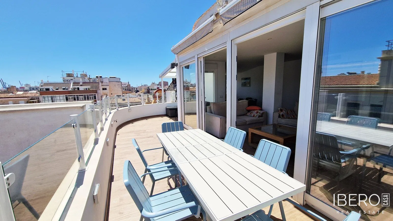 Apartmán se 3 ložnicemi kousek od mariny, Málaga