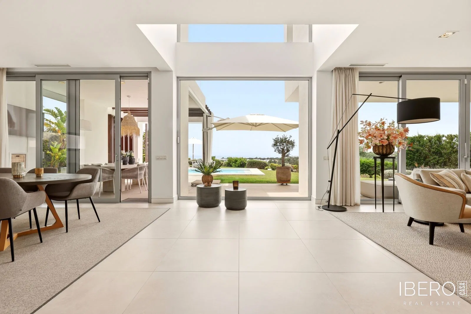 5-bedroom house with sea view, Santa Clara