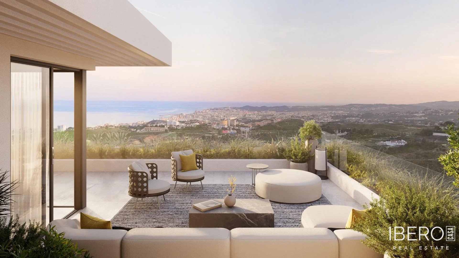 Rozestavěný apartmán se 3 ložnicemi a výhledem na moře, Mijas